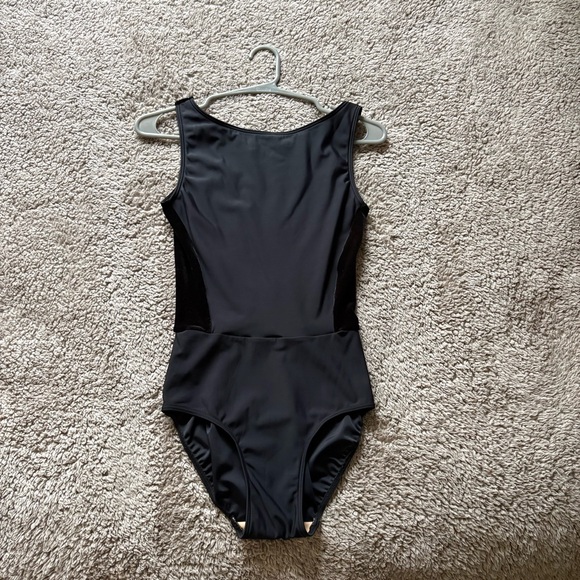 Eleve Dancewear Tops - Eleve leotard size M black